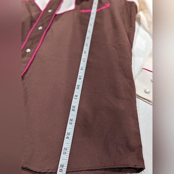 Ely Charmers Vintage Country Western Brown, Cream w/ pink piping snap downSize S - Picture 8 of 11